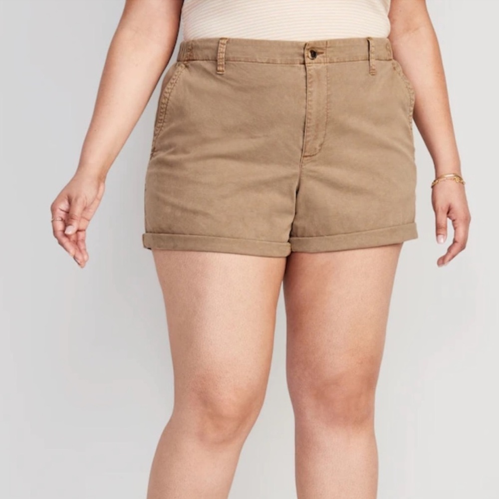 Old Navy Women’s O.G Chino Shorts Plus Size 2X Slouchy Versatile Elastic Waist